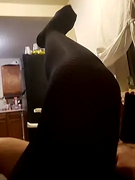 esadmisfit1 online show from 03/16/25, 11:16