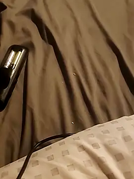 esadmisfit1 online show from 03/17/25, 06:29