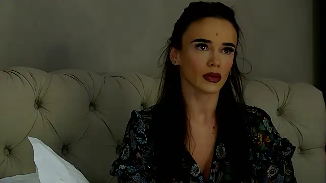 KateReevah online show from 03/25/26, 08:26