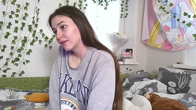 Mila starx online show from 12/22/24, 06:39