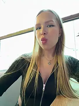 Snapshot of mur_girl chatting on 02/07/25, 09:58 mur girl online show from 02/07/25, 09:58