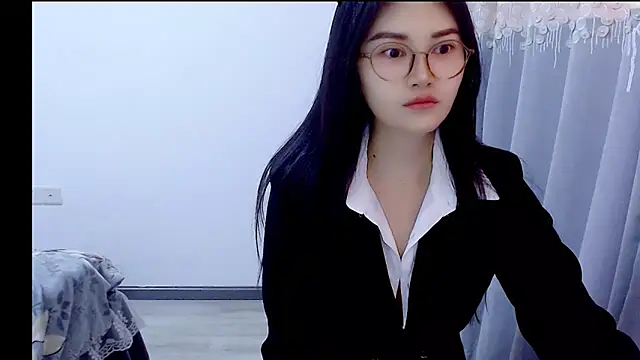 Little-sweet online show from 11/06/25, 02:12