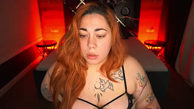 Kittywakee online show from 11/19/25, 09:37