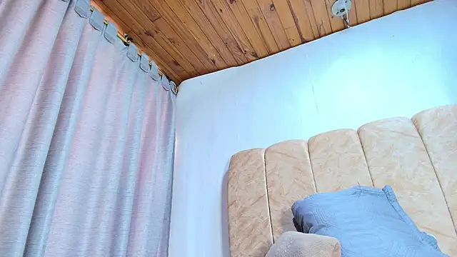 Naia x online show from 03/03/26, 09:42