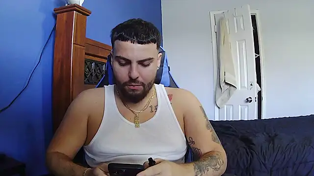 Snapshot of MasterKvn chatting on 01/30/25, 06:21 MasterKvn online show from 01/30/25, 06:21