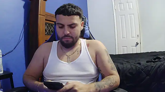 Snapshot of MasterKvn chatting on 02/04/25, 08:02 MasterKvn online show from 02/04/25, 08:02