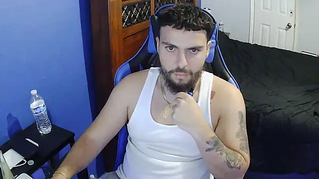 Snapshot of MasterKvn chatting on 03/17/25, 11:31 MasterKvn online show from 03/17/25, 11:31