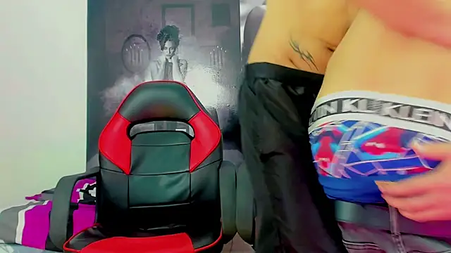 Snapshot of migueyalejo_teens chatting on 12/10/24, 03:09 migueyalejo teens online show from 12/10/24, 03:09