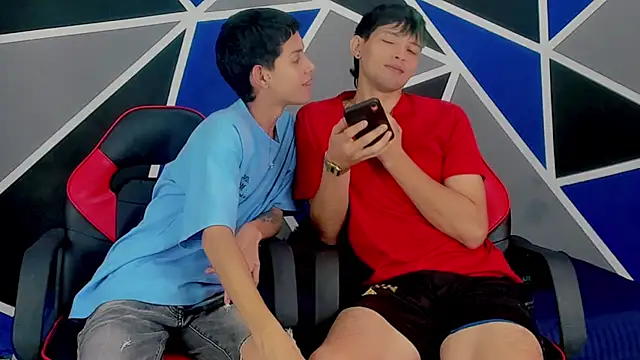 Snapshot of migueyalejo_teens chatting on 02/02/25, 03:21 migueyalejo teens online show from 02/02/25, 03:21