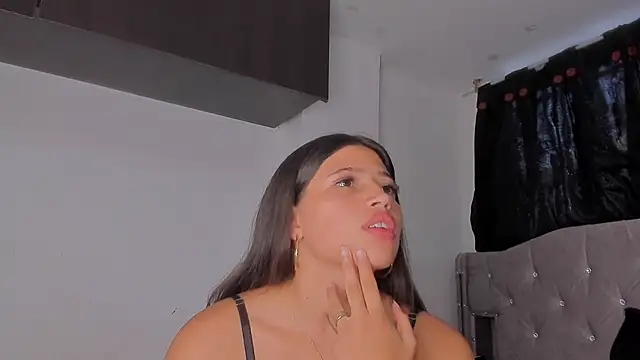 game with lesbians  online show from 01/30/25, 10:51