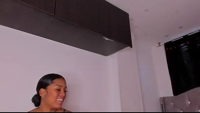 game with lesbians  online show from 09/19/25, 11:11