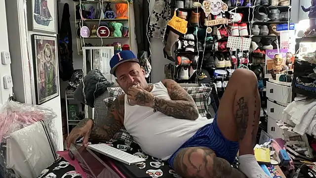 joeytatts66 online show from 03/24/26, 01:32