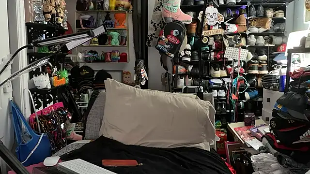 joeytatts66 online show from 07/07/26, 01:30