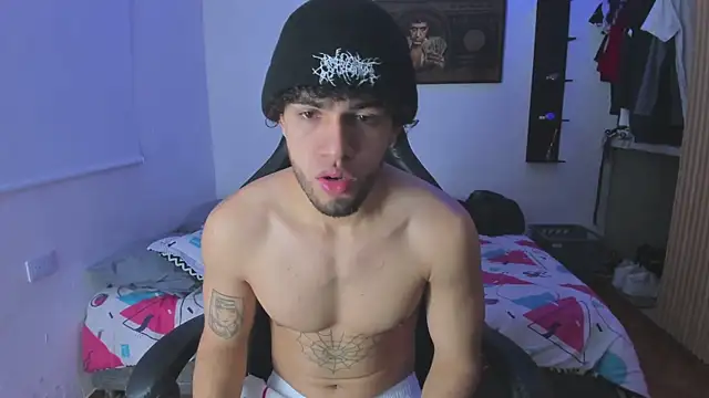 daddy jhons online show from 05/13/26, 07:00