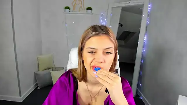 Cherry Price online show from 02/12/25, 12:16