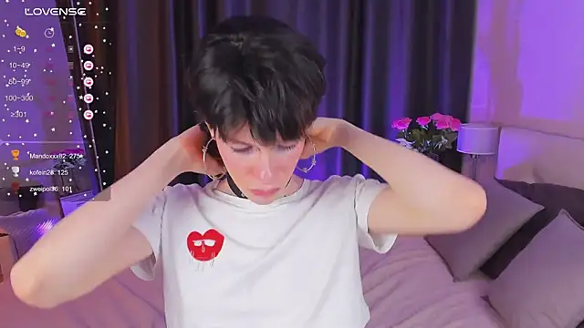 Kolette Gray online show from 03/02/25, 02:32