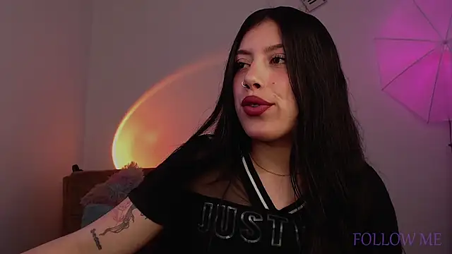 iam emy online show from 02/21/25, 07:32