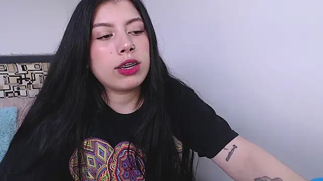 iam emy online show from 10/21/25, 08:42