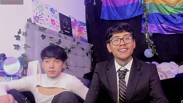 Snapshot of jacks_hotter chatting on 01/18/25, 10:06 jacks hotter online show from 01/18/25, 10:06