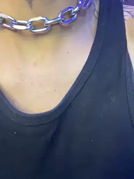 Snapshot of jacks_hotter chatting on 01/22/25, 02:26 jacks hotter online show from 01/22/25, 02:26