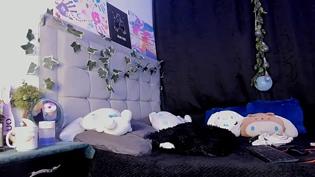 Snapshot of jacks_hotter chatting on 01/27/25, 04:20 jacks hotter online show from 01/27/25, 04:20