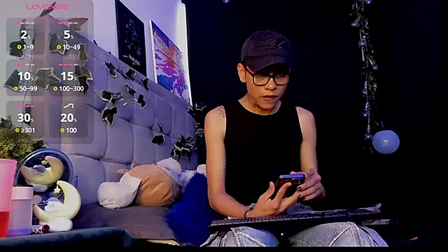 Snapshot of jacks_hotter chatting on 02/13/25, 08:24 jacks hotter online show from 02/13/25, 08:24