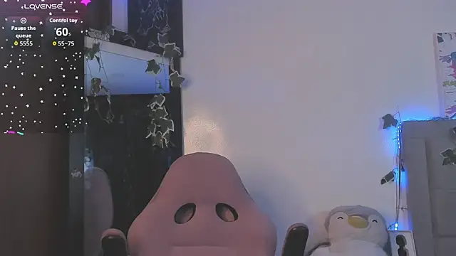 Snapshot of jacks_hotter chatting on 11/26/25, 10:00 jacks hotter online show from 11/26/25, 10:00