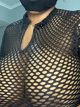 blackshortzbarbie online show from 03/17/25, 09:23