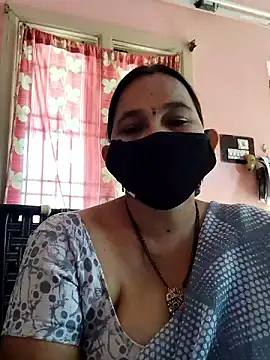 lalitha225 online show from 12/04/24, 04:54