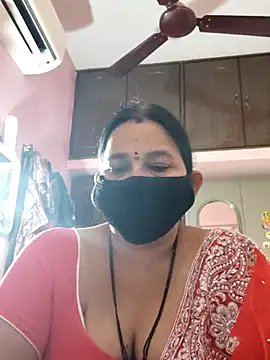 lalitha225 online show from 12/28/24, 04:19