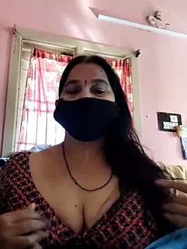 lalitha225 online show from 02/24/25, 04:27