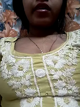 Snapshot of Sania-Love chatting on 01/28/25, 11:39 Sania-Love online show from 01/28/25, 11:39
