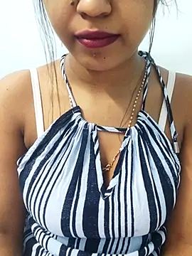 Snapshot of Sania-Love chatting on 02/12/25, 05:26 Sania-Love online show from 02/12/25, 05:26