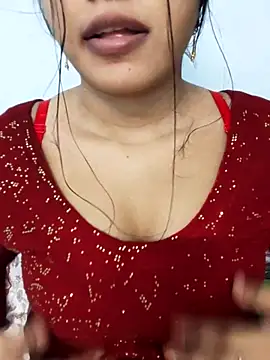 Snapshot of Sania-Love chatting on 09/28/25, 11:15 Sania-Love online show from 09/28/25, 11:15