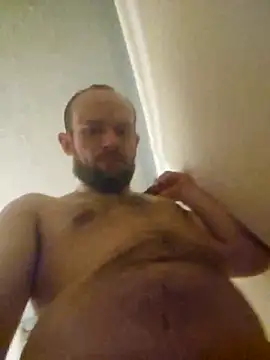 Spunwhiteboy1992 online show from 04/08/26, 08:14