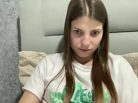 Snapshot of felicity_gold chatting on 05/22/26, 07:30 felicity gold online show from 05/22/26, 07:30