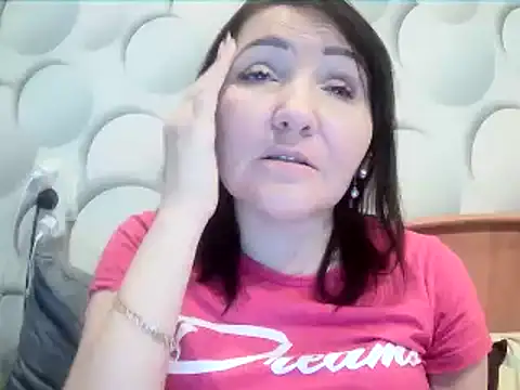 ClaireSunset online show from 04/13/26, 05:40