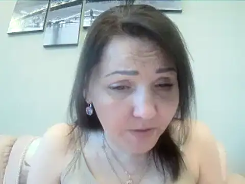 Snapshot of ClaireSunset chatting on 05/27/26, 05:32 ClaireSunset online show from 05/27/26, 05:32