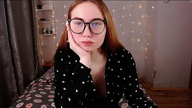 Snapshot of Miya_Mark chatting on 12/04/24, 06:06 Miya Mark online show from 12/04/24, 06:06