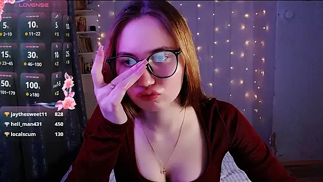 Snapshot of Miya_Mark chatting on 02/20/25, 05:18 Miya Mark online show from 02/20/25, 05:18