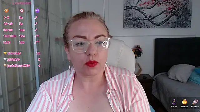 Snapshot of Tania_Goddess_ chatting on 01/06/25, 07:13 Tania Goddess online show from 01/06/25, 07:13