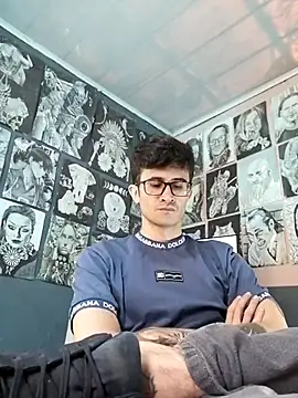 Loggan donnelly online show from 12/14/25, 07:40