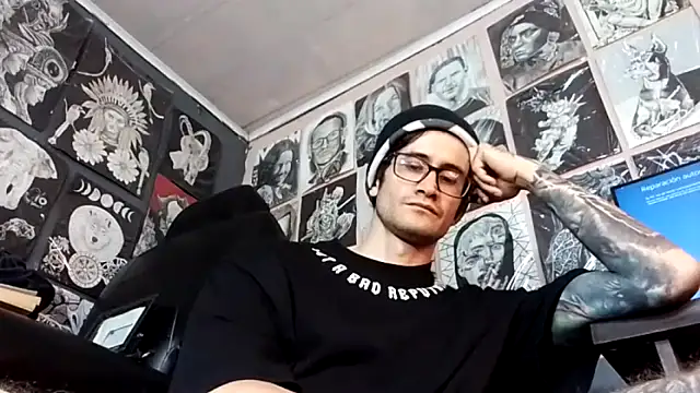 Loggan donnelly online show from 02/08/26, 03:59