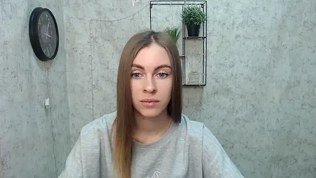 AlisaCatty  online show from 12/11/24, 08:26