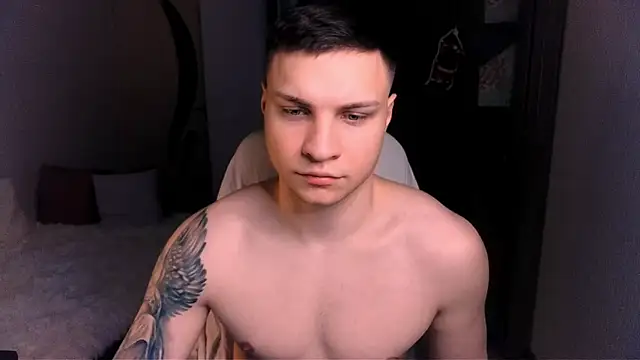 handsome guy01 online show from 12/27/24, 09:43