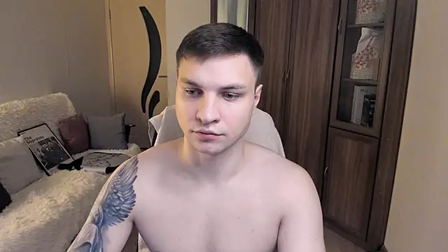 handsome guy01 online show from 09/22/25, 11:29