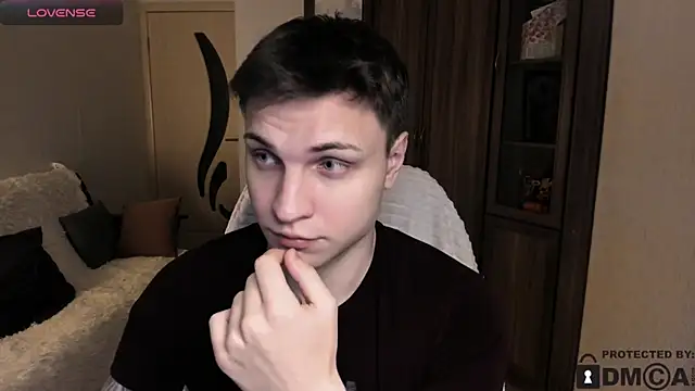 handsome guy01 online show from 11/13/25, 05:56