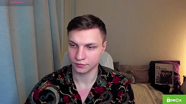 handsome guy01 online show from 05/14/26, 04:19