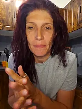 Lenchen  online show from 04/18/26, 07:58