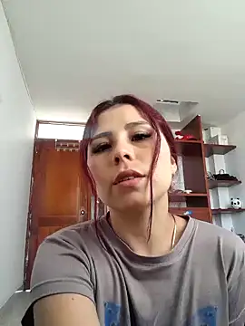 Salome  Fernandez online show from 12/07/24, 03:52